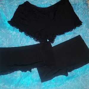 Bundle-Blk sleep shorts Med.& 2xboy shorts M/l